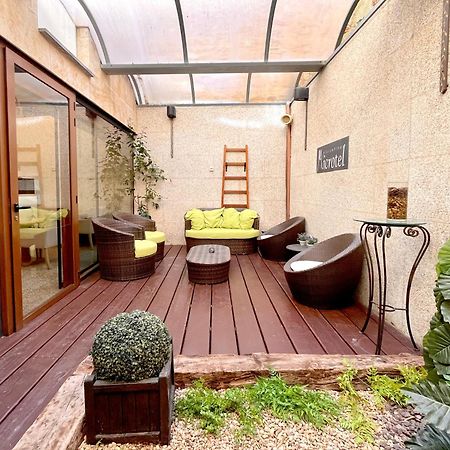 Hotel Microtel Placentinos Salamanca Bagian luar foto