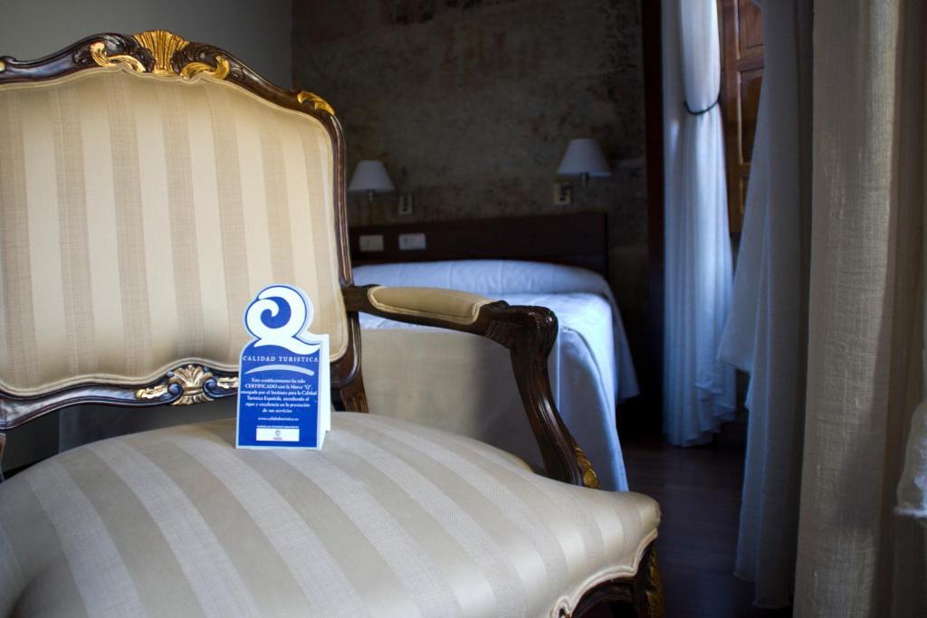 Hotel Microtel Placentinos Salamanca Ruang foto