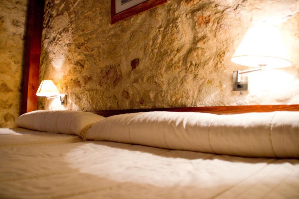 Hotel Microtel Placentinos Salamanca Ruang foto