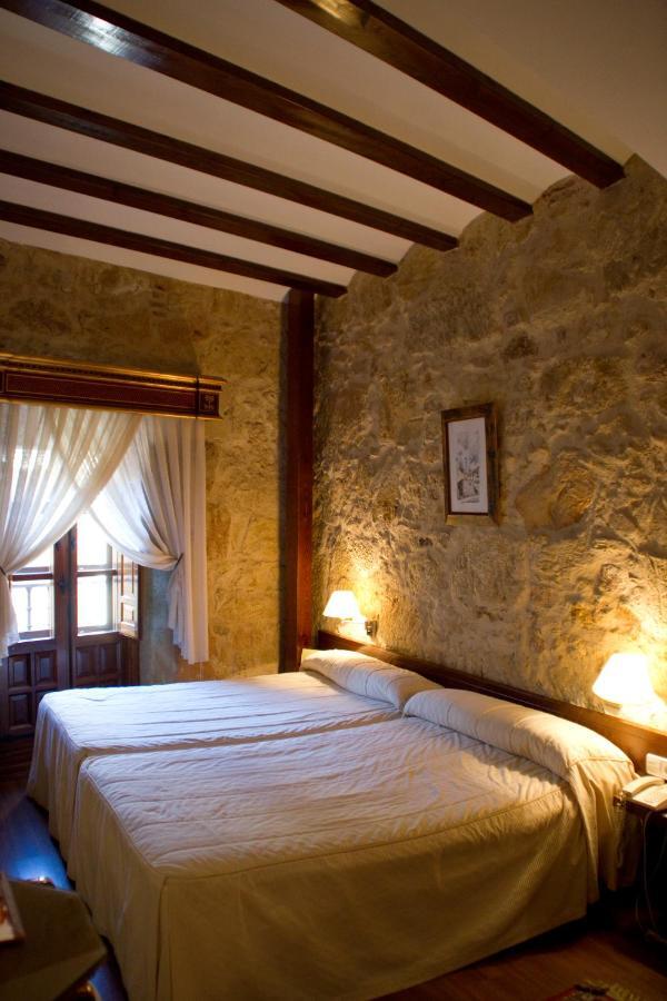Hotel Microtel Placentinos Salamanca Ruang foto